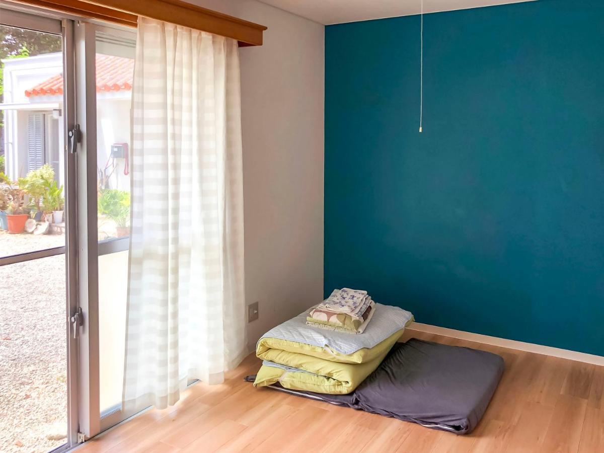 Minshuku Irayoi Hotel Ishigaki  Екстериор снимка