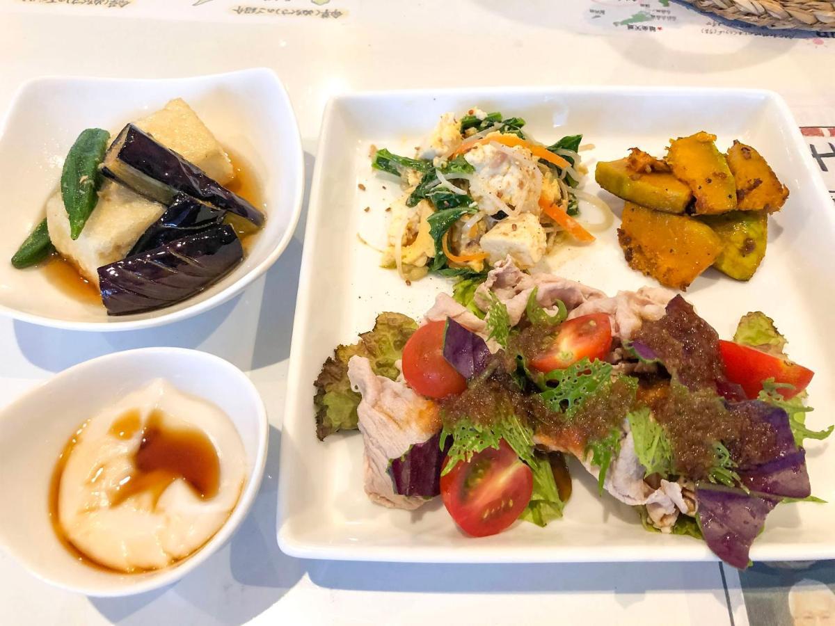 Minshuku Irayoi Hotel Ishigaki  Екстериор снимка