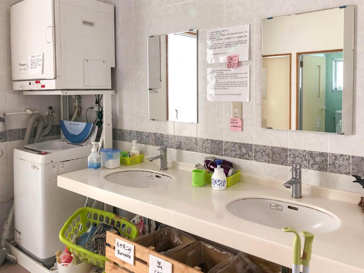 Minshuku Irayoi Hotel Ishigaki  Екстериор снимка